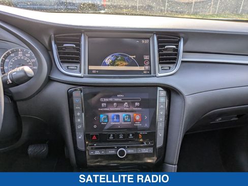 Used 2021 INFINITI QX50 Essential w/ Convenience Package image 21