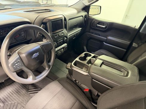 Used 2023 Chevrolet Silverado 1500 Custom Trail Boss AWD/4WD image 16
