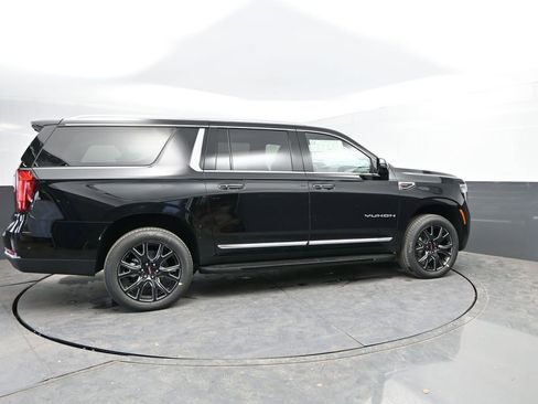 New 2026 GMC Yukon XL Elevation w/ LPO, Floor Liner Package AWD/4WD image 8
