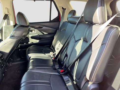 Used 2025 Honda Pilot Elite image 26