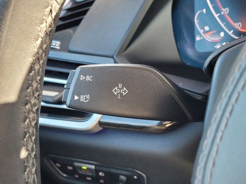 Used 2021 BMW X5 xDrive40i w/ M Sport Package image 22