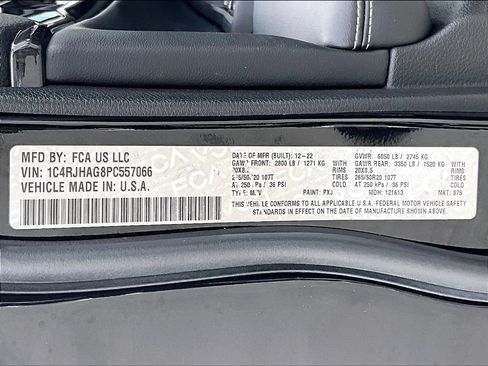 Used 2023 Jeep Grand Cherokee Altitude AWD/4WD image 35