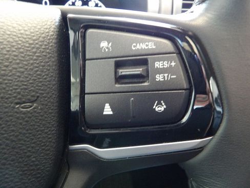 Used 2025 Honda Odyssey EX-L image 30