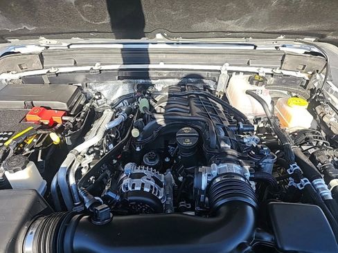 Used 2024 Jeep Wrangler Sport S image 12