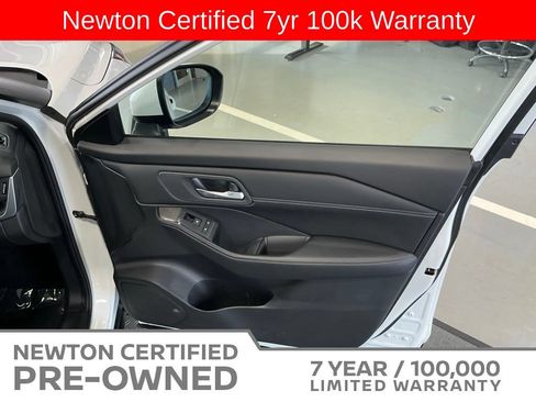 Used 2024 Nissan Rogue SV w/ SV Premium Package AWD/4WD image 42