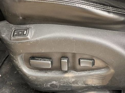 Used 2015 Cadillac SRX Luxury w/ Driver Awareness Package image 23