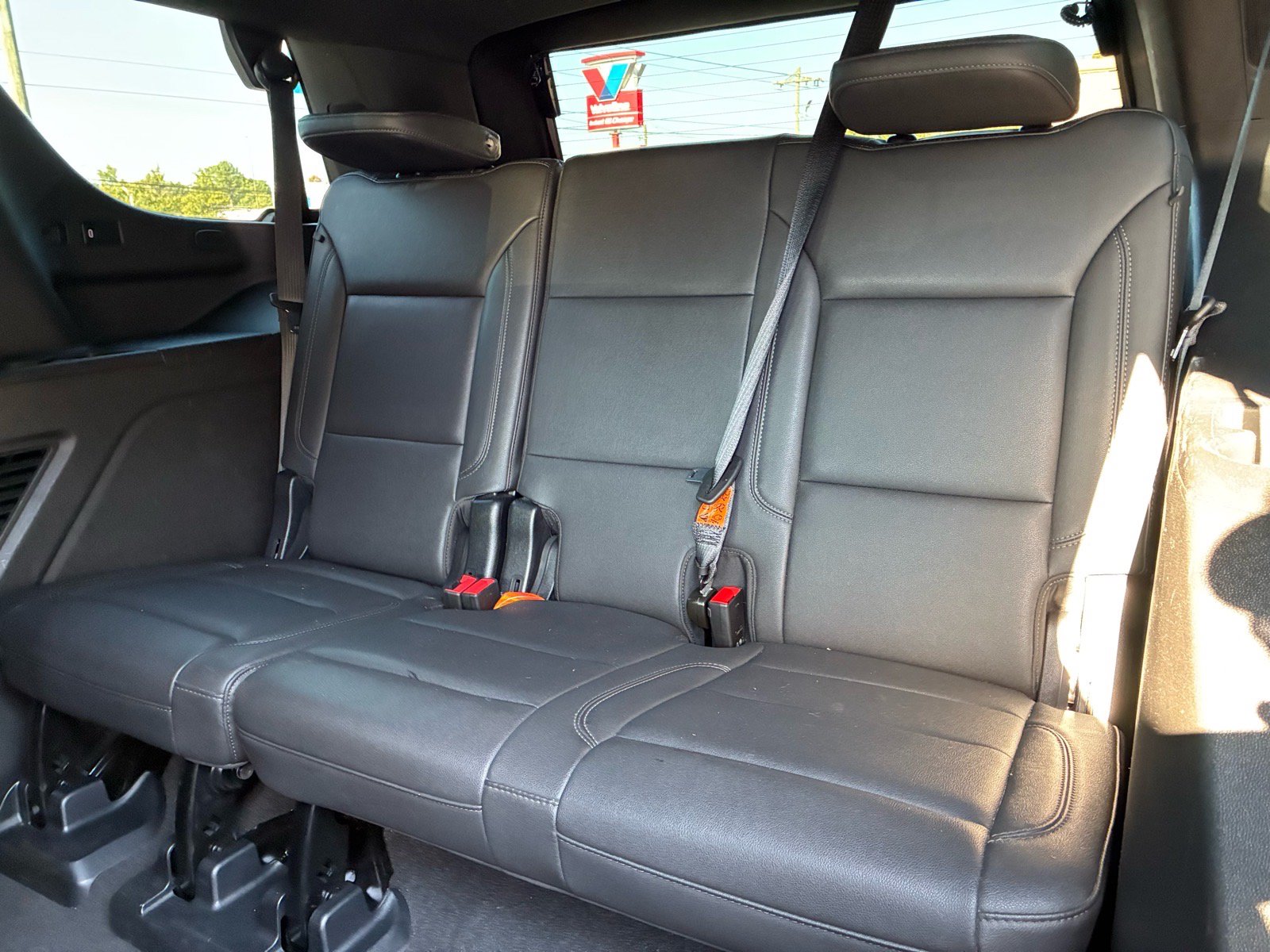Used 2023 Chevrolet Tahoe LT w/ Luxury Package RWD image 10