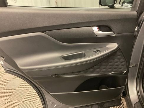 Used 2019 Hyundai Santa Fe SEL image 35