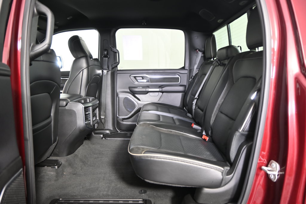 Used 2023 RAM 1500 Laramie AWD/4WD image 18