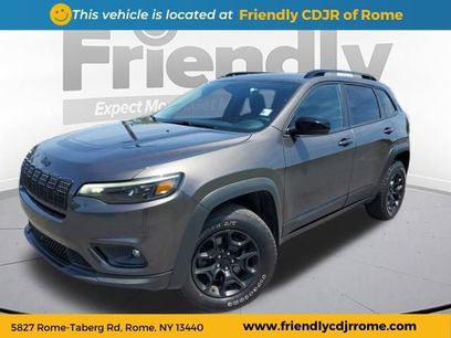 Used 2022 Jeep Cherokee Latitude w/ Sun & Sound Group