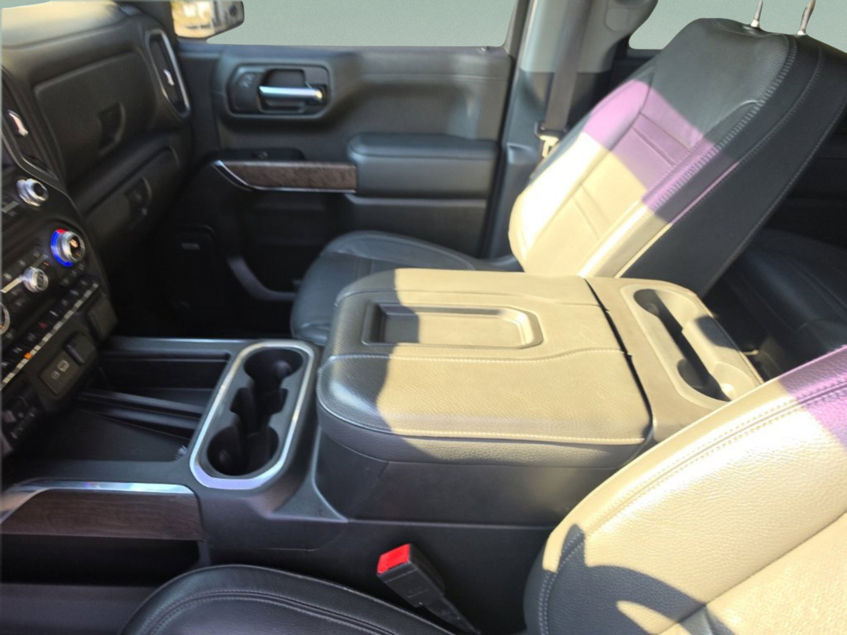 Used 2022 GMC Sierra 1500 Denali w/ Denali Premium Package AWD/4WD image 17