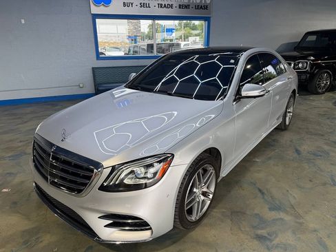 Used 2019 Mercedes-Benz S 560 4MATIC Sedan w/ AMG Line Exterior image 5
