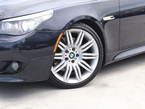 Used 2008 BMW 550i Sedan w/ Sport Pkg RWD image 10