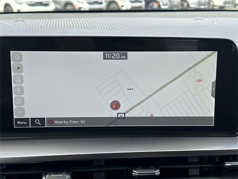 Used 2025 Kia Telluride S FWD image 13