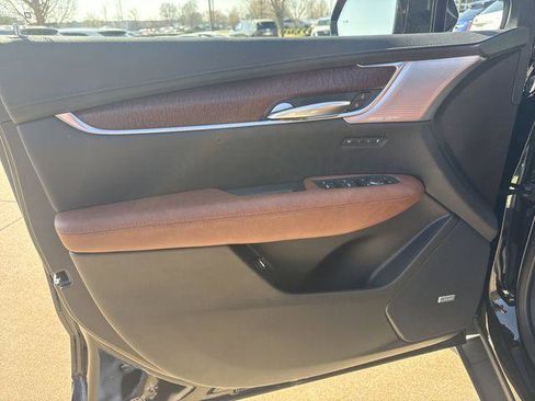 New 2026 Cadillac XT5 Premium Luxury image 10