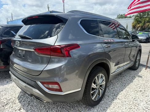 Used 2019 Hyundai Santa Fe SEL FWD image 4