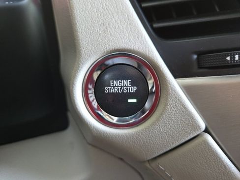 Used 2018 GMC Yukon Denali w/ Denali Ultimate Package image 22