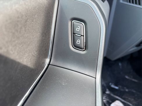 Used 2024 Ford F150 XLT w/ Equipment Group 302A MID image 87