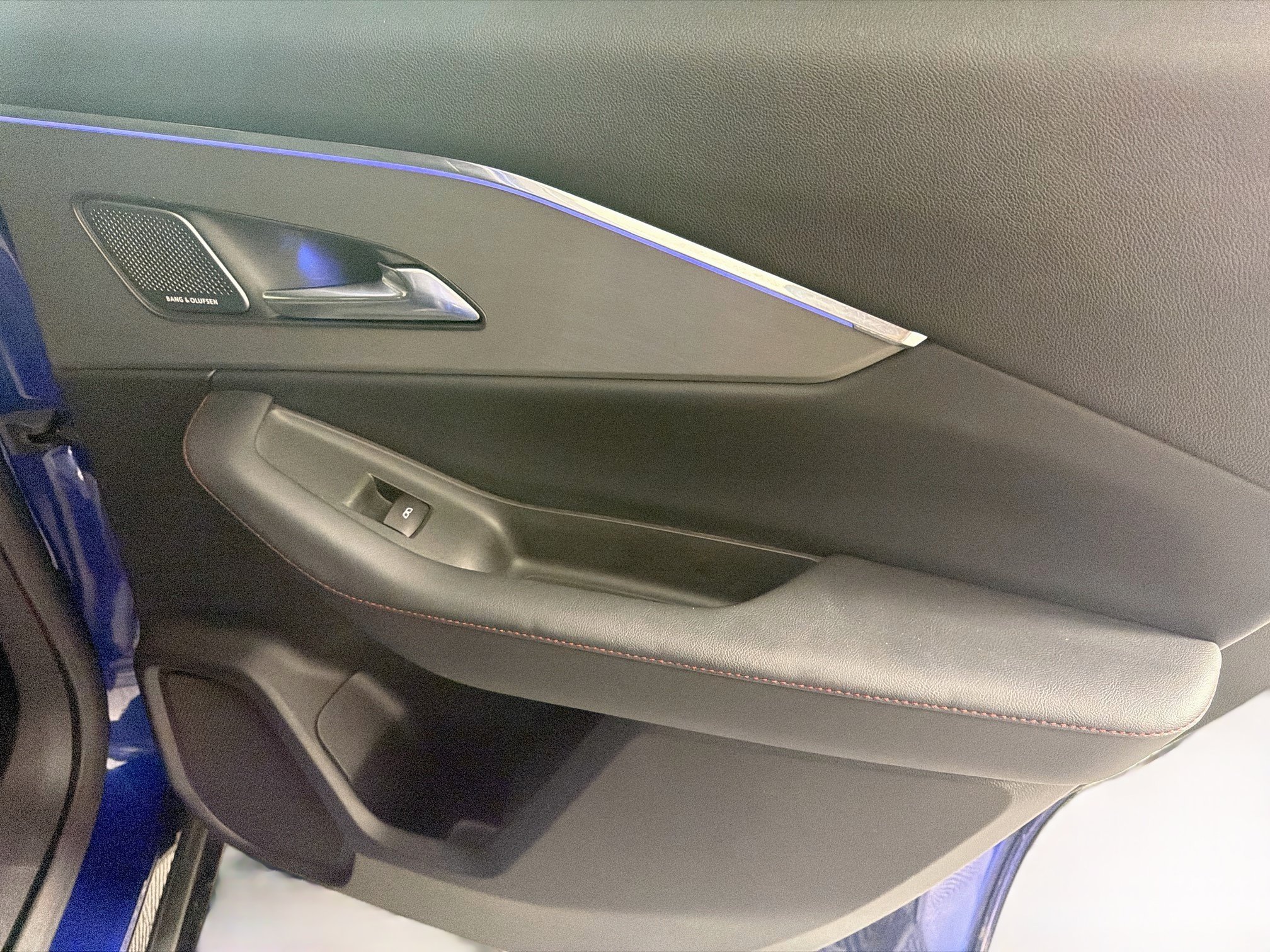 Used 2024 Acura ZDX A-Spec RWD image 30