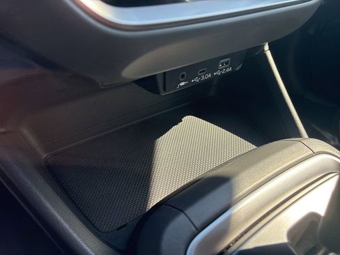 Certified 2024 Subaru Crosstrek 2.0i Premium w/ Crosstrek Mirror Package AWD/4WD image 19