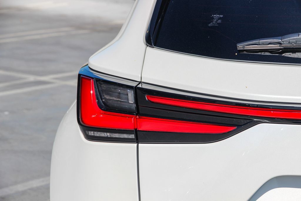 Certified 2024 Lexus NX 350h AWD w/ Cold Area Package image 8