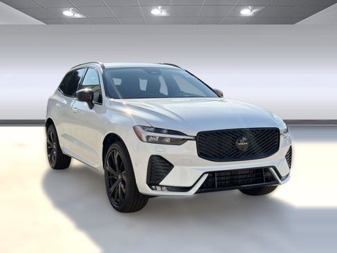 New 2026 Volvo XC60 B5 Ultra w/ Climate Package AWD/4WD image 7