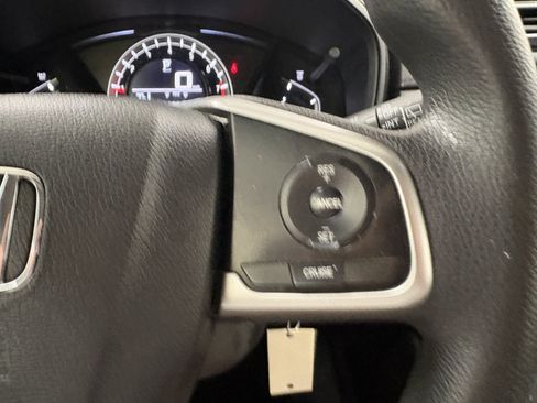 Used 2018 Honda CR-V LX image 28
