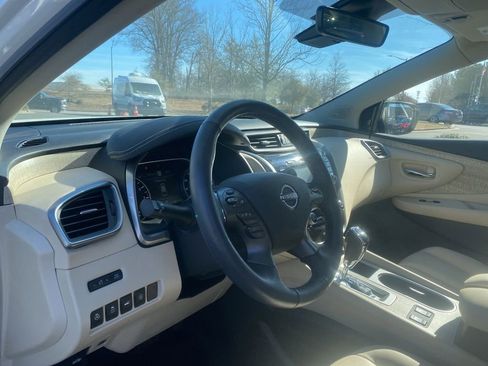 Used 2024 Nissan Murano SL image 15