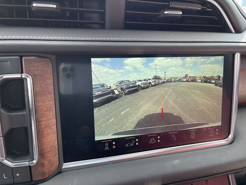 Certified 2024 GMC Yukon Denali Ultimate image 15