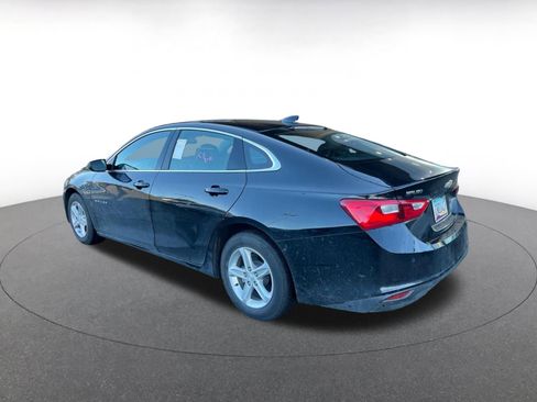 Used 2024 Chevrolet Malibu LT image 5