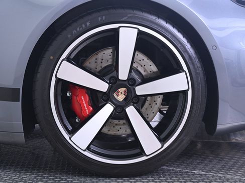 Certified 2026 Porsche 911 Targa 4S AWD/4WD image 16