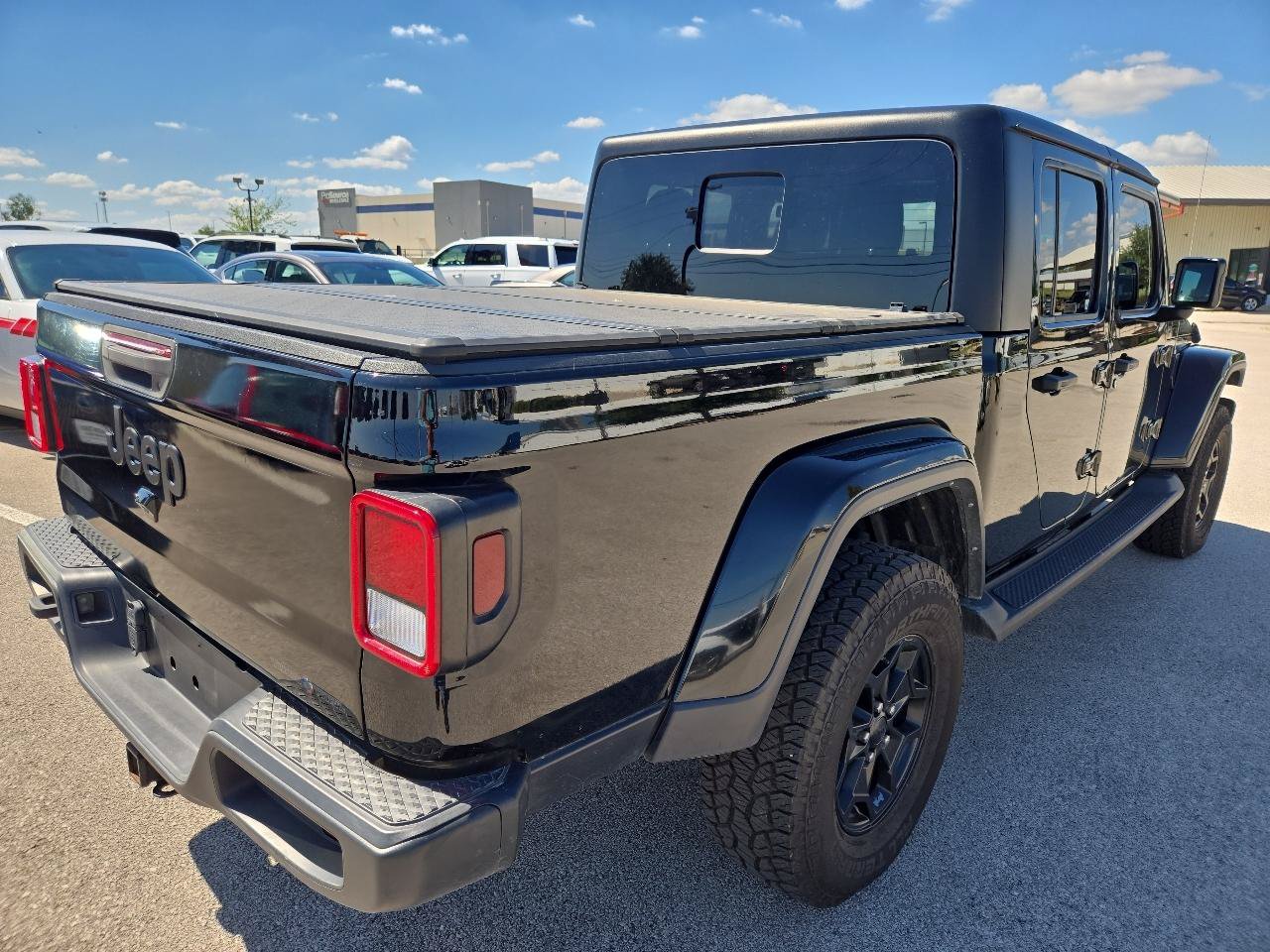 Used 2022 Jeep Gladiator Sport AWD/4WD image 4