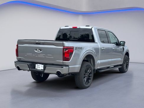 New 2026 Ford F150 XLT w/ Equipment Group 302A MID AWD/4WD image 3