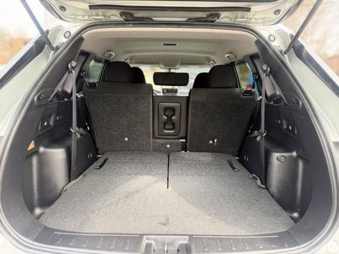 Used 2022 Mitsubishi Outlander ES AWD/4WD image 8