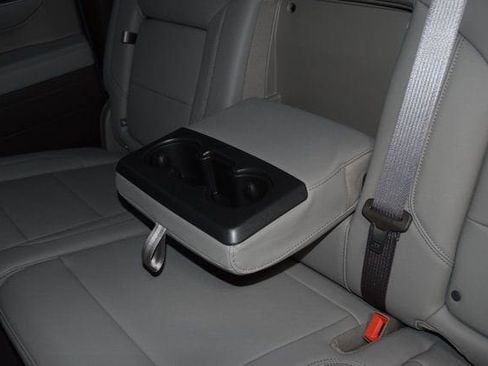 New 2026 Chevrolet Silverado 1500 LT w/ Leather Package AWD/4WD image 46