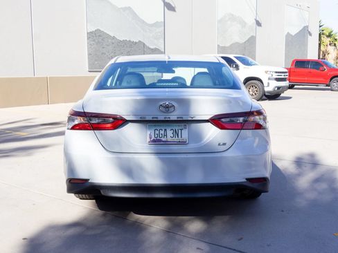Used 2024 Toyota Camry LE FWD image 5