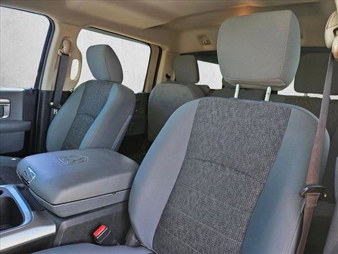 Used 2018 RAM 1500 Big Horn AWD/4WD image 13