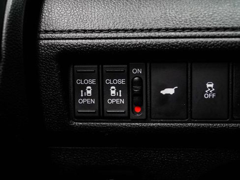 Used 2025 Honda Odyssey EX-L image 29