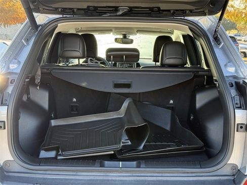 Used 2020 Jeep Cherokee Trailhawk w/ Comfort/Convenience Group image 33