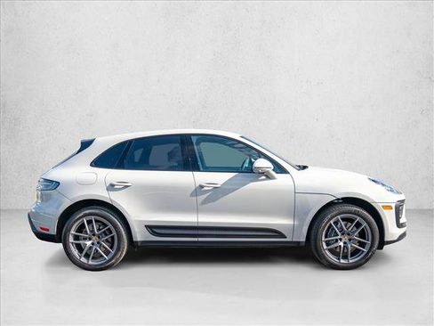 Certified 2023 Porsche Macan Turbo AWD/4WD image 8