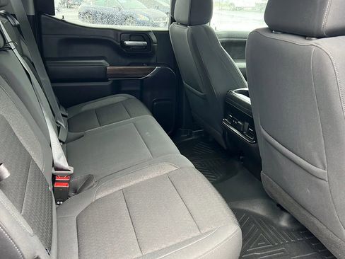 Used 2021 Chevrolet Silverado 1500 LT Trail Boss w/ Convenience Package II image 6