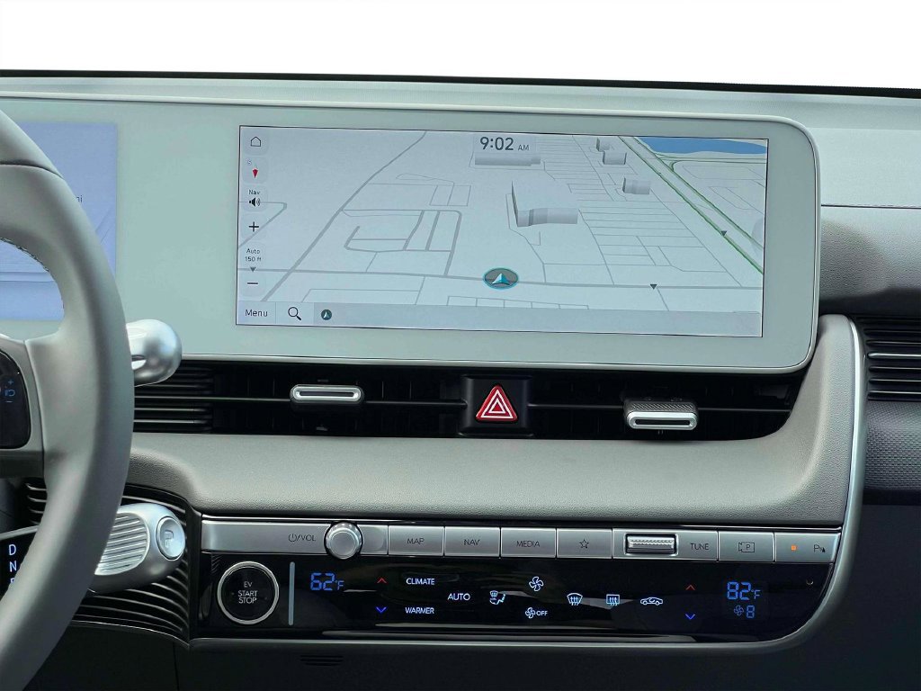 New 2024 Hyundai Ioniq 5 SE AWD/4WD image 19