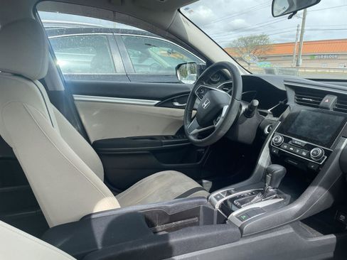 Used 2016 Honda Civic EX-T image 7