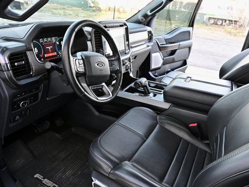 Used 2022 Ford F150 Platinum w/ FX4 Off-Road Package AWD/4WD image 12