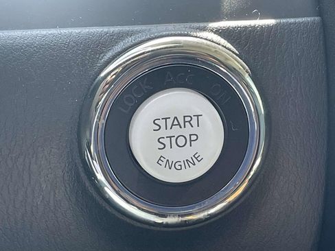 Used 2022 Nissan Armada SL RWD image 26