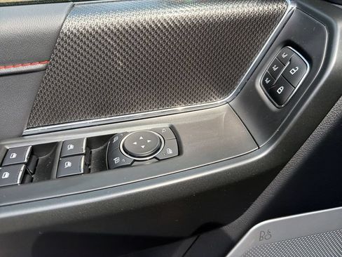 Used 2025 Ford F150 Raptor AWD/4WD image 24