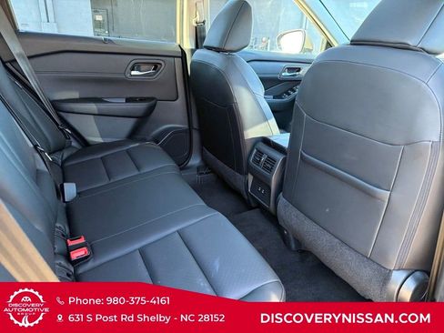 Certified 2025 Nissan Rogue SV w/ SV Premium Package image 38