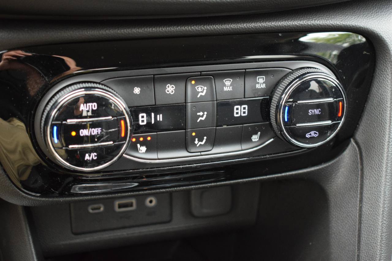 Used 2021 Buick Encore GX Select FWD image 27