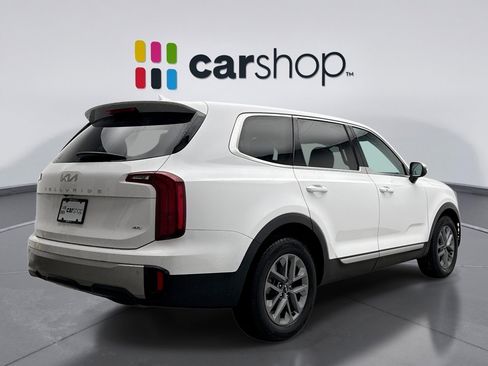 Used 2023 Kia Telluride LX image 5