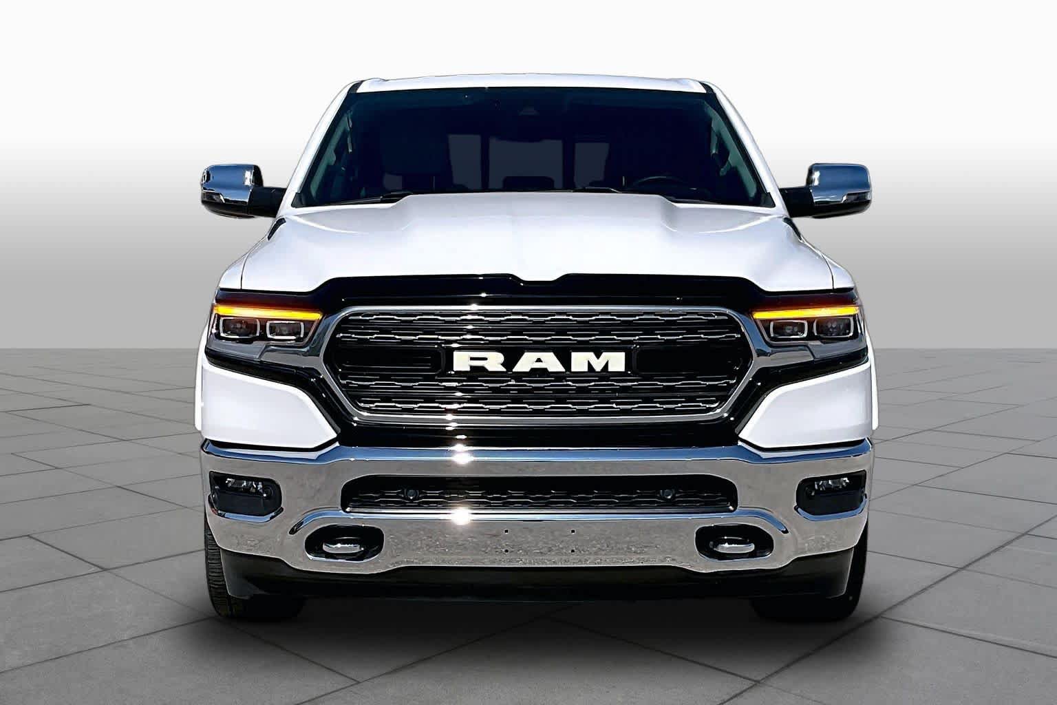 Used 2023 RAM 1500 Limited AWD/4WD image 4